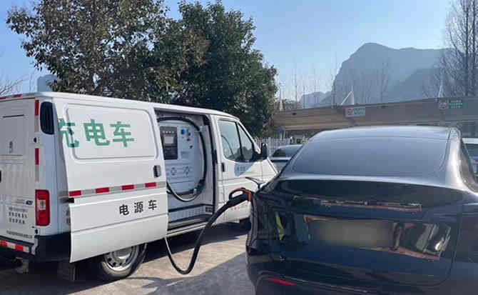 环县汽车搭电